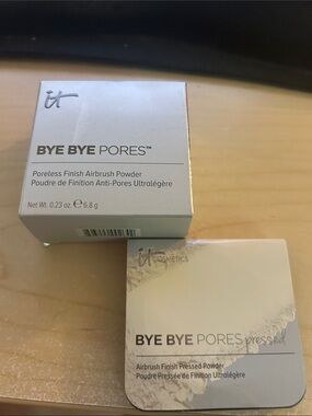 it cosmetics Bye Bye Pores Pressed Powder -  Compacts - both NWT